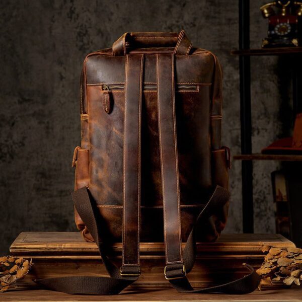 Men's Large Capacity Retro Outdoor Travel Leather Backpack